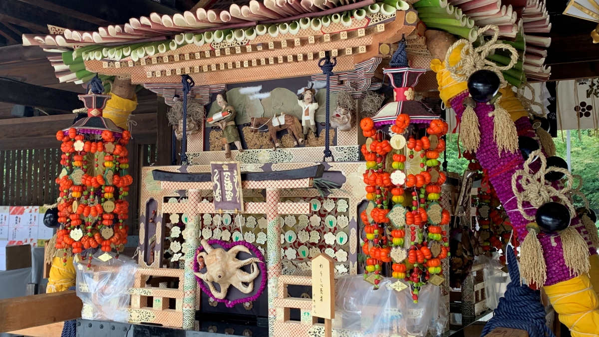 Eye-catching zuiki mikoshi