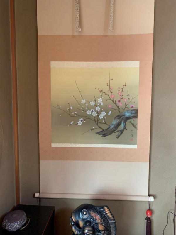 hanging scroll